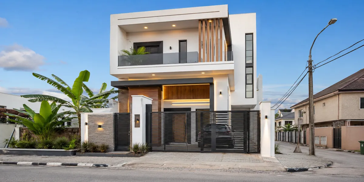 The Narrow Urban Duplex